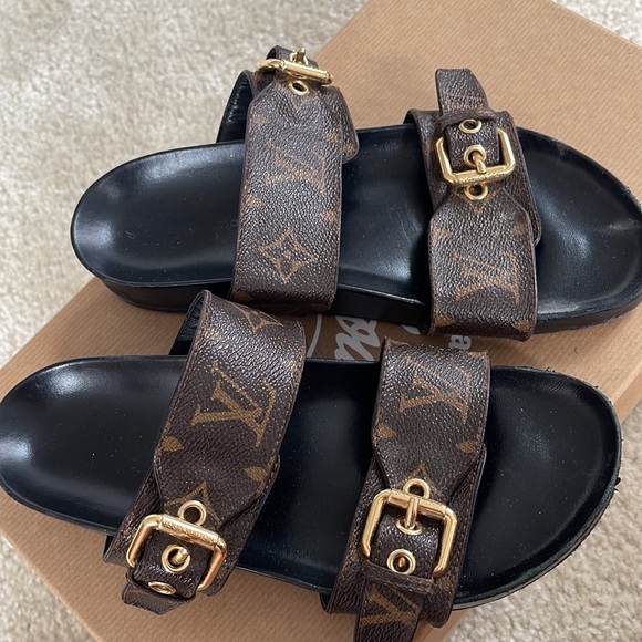 Louis Vuitton sandal - Picture 2 of 2